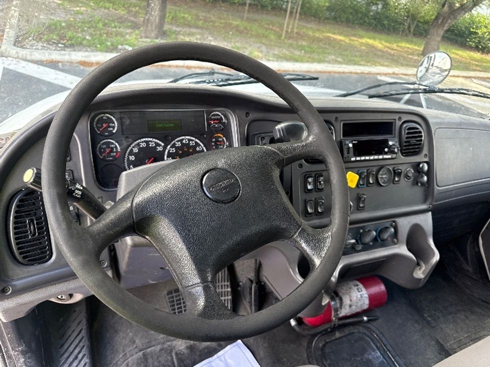 Flatbed Truck-Light and Medium Duty Trucks-Freightliner-2020-M2-Medley-FL-208,571\n\t\tmiles-$ 26,750 - Image 18