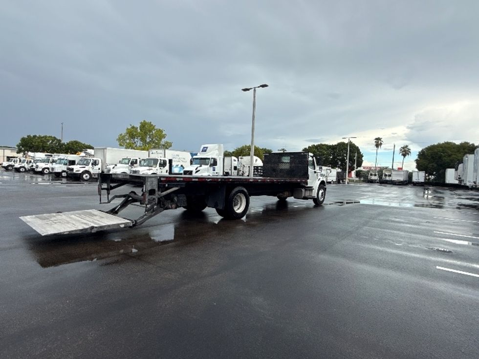 Flatbed Truck-Light and Medium Duty Trucks-Freightliner-2020-M2-Medley-FL-210,387\n\t\tmiles-$ 53,000 - Image 13