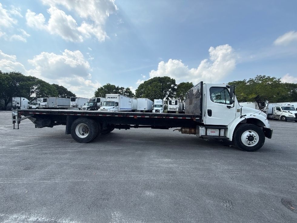 Flatbed Truck-Light and Medium Duty Trucks-Freightliner-2020-M2-Miami-FL-183,241\n\t\tmiles-$ 56,500 - Image 15