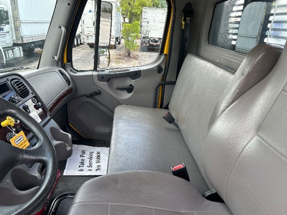 Flatbed Truck-Light and Medium Duty Trucks-Freightliner-2020-M2-Miami-FL-97,063\n\t\tmiles-$ 53,250 - Image 19