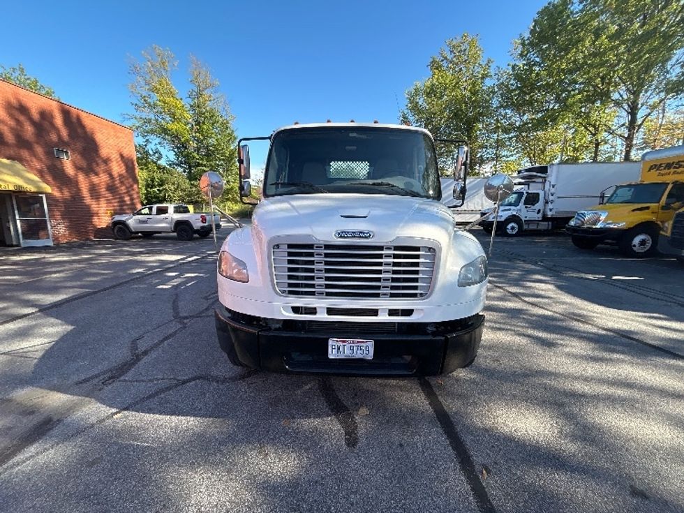 Flatbed Truck-Light and Medium Duty Trucks-Freightliner-2020-M2-Middlefield-OH-168,963\n\t\tmiles-$ 44,000 - Image 2