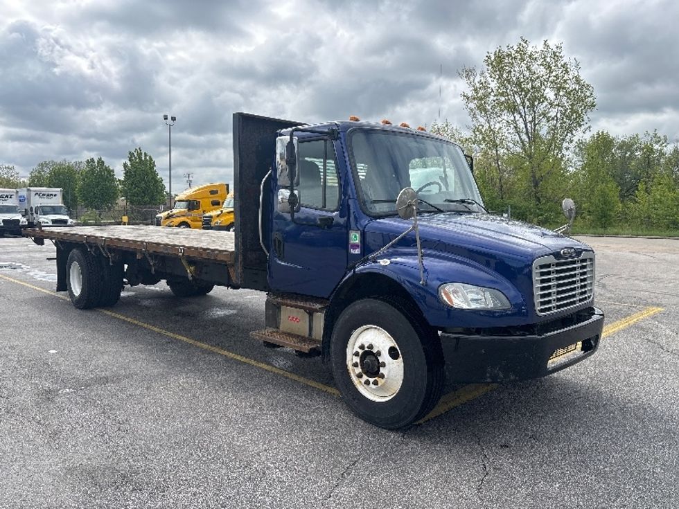 Flatbed Truck-Light and Medium Duty Trucks-Freightliner-2020-M2-Middlefield-OH-390,292\n\t\tmiles-$ 22,750 - Image 1