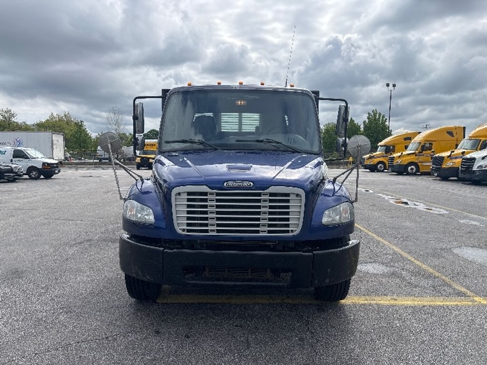 Flatbed Truck-Light and Medium Duty Trucks-Freightliner-2020-M2-Middlefield-OH-390,292\n\t\tmiles-$ 22,750 - Image 2