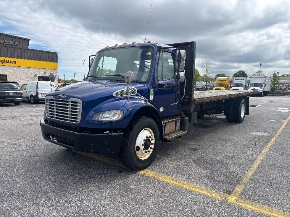Flatbed Truck-Light and Medium Duty Trucks-Freightliner-2020-M2-Middlefield-OH-390,292\n\t\tmiles-$ 22,750 - Image 3