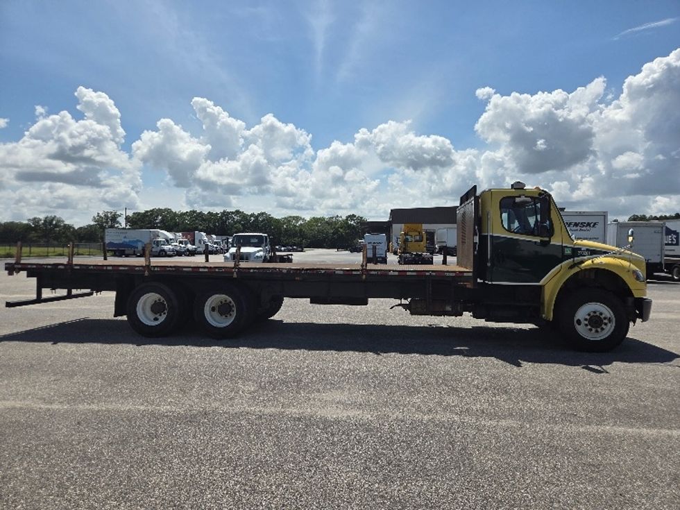 Flatbed Truck-Light and Medium Duty Trucks-Freightliner-2020-M2-Mobile-AL-236,370\n\t\tmiles-$ 55,750 - Image 11