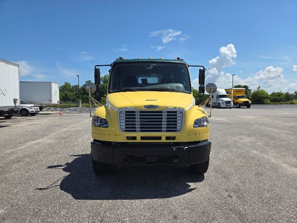 Flatbed Truck-Light and Medium Duty Trucks-Freightliner-2020-M2-Mobile-AL-236,370\n\t\tmiles-$ 55,750 - Image 2
