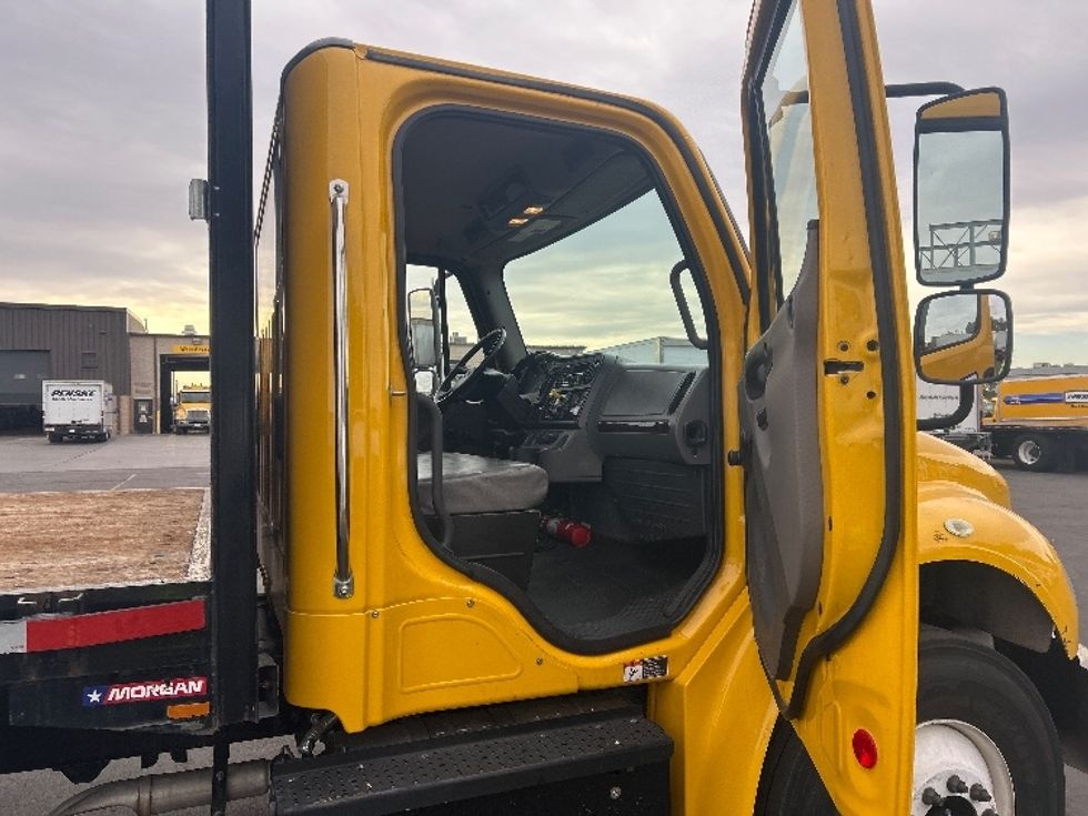 Flatbed Truck-Light and Medium Duty Trucks-Freightliner-2020-M2-North Las Vegas-NV-75,615\n\t\tmiles-$ 52,500 - Image 20