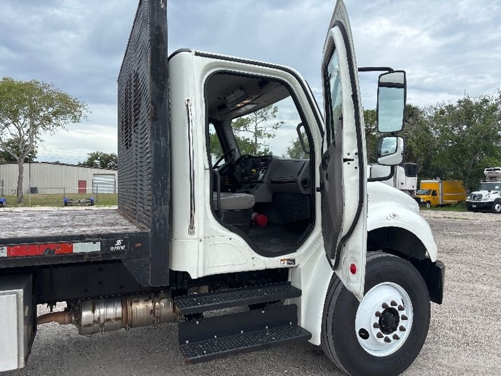 Flatbed Truck-Light and Medium Duty Trucks-Freightliner-2020-M2-Ocala-FL-116,841\n\t\tmiles-$ 51,750 - Image 20