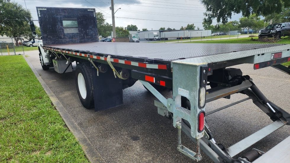 Flatbed Truck-Light and Medium Duty Trucks-Freightliner-2020-M2-Ocala-FL-37,597\n\t\tmiles-$ 70,500 - Image 11