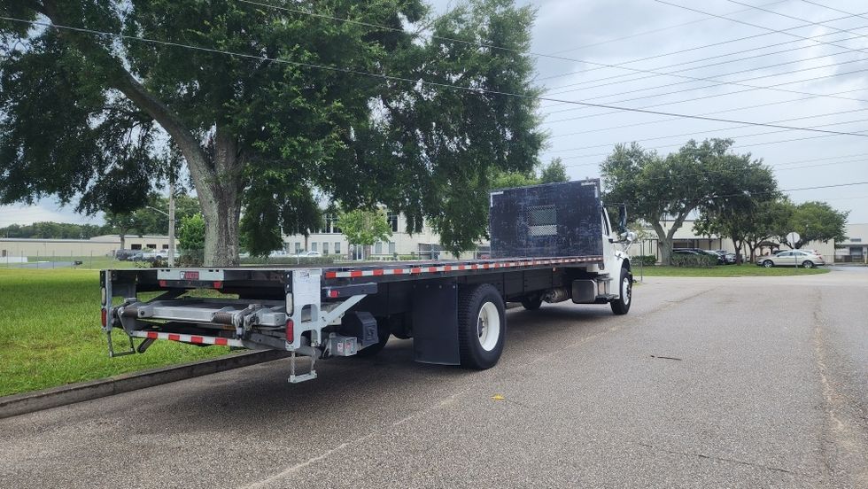 Flatbed Truck-Light and Medium Duty Trucks-Freightliner-2020-M2-Ocala-FL-37,597\n\t\tmiles-$ 70,500 - Image 13