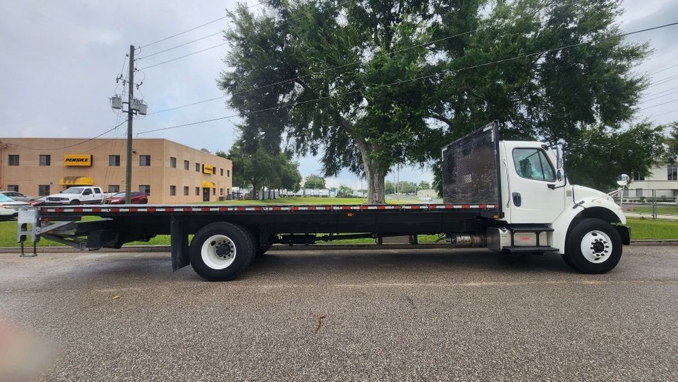 Flatbed Truck-Light and Medium Duty Trucks-Freightliner-2020-M2-Ocala-FL-37,597\n\t\tmiles-$ 70,500 - Image 15