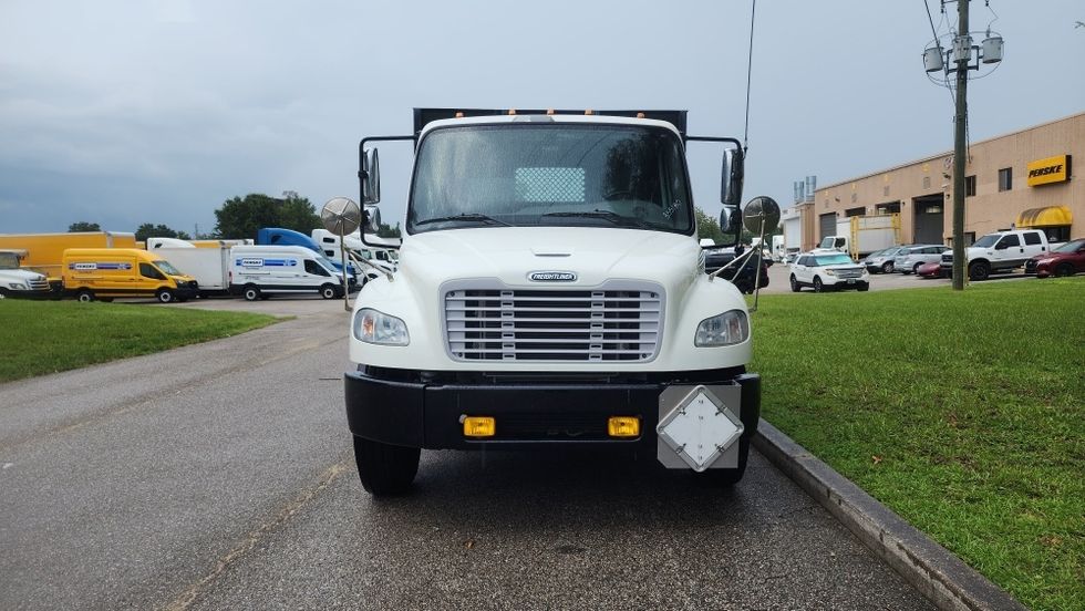 Flatbed Truck-Light and Medium Duty Trucks-Freightliner-2020-M2-Ocala-FL-37,597\n\t\tmiles-$ 70,500 - Image 2