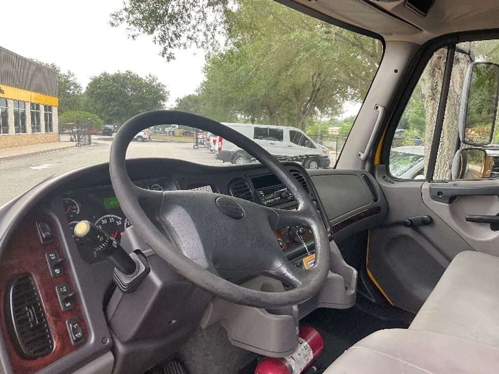 Flatbed Truck-Light and Medium Duty Trucks-Freightliner-2020-M2-Orlando-FL-143,383\n\t\tmiles-$ 42,250 - Image 14