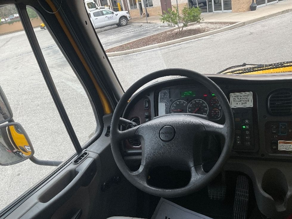 Flatbed Truck-Light and Medium Duty Trucks-Freightliner-2020-M2-Orlando-FL-143,383\n\t\tmiles-$ 42,250 - Image 15