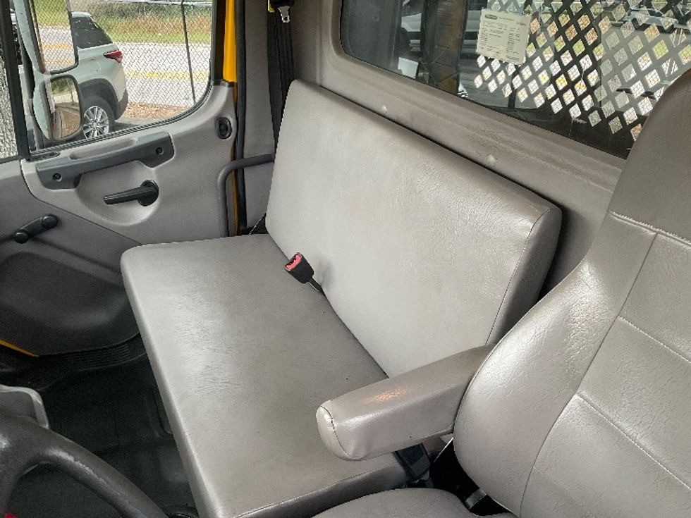 Flatbed Truck-Light and Medium Duty Trucks-Freightliner-2020-M2-Orlando-FL-143,383\n\t\tmiles-$ 42,250 - Image 16
