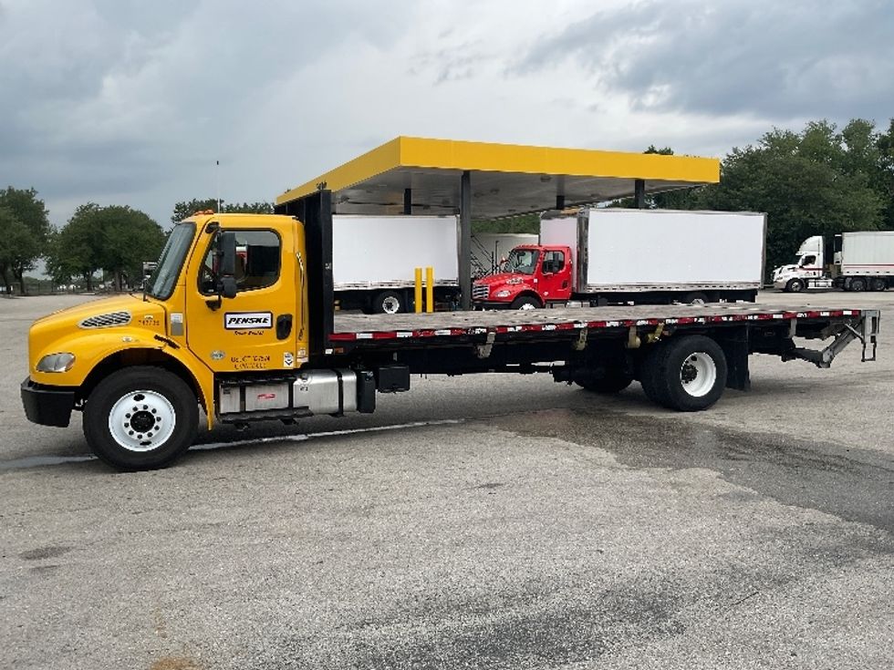 Flatbed Truck-Light and Medium Duty Trucks-Freightliner-2020-M2-Orlando-FL-143,383\n\t\tmiles-$ 42,250 - Image 4