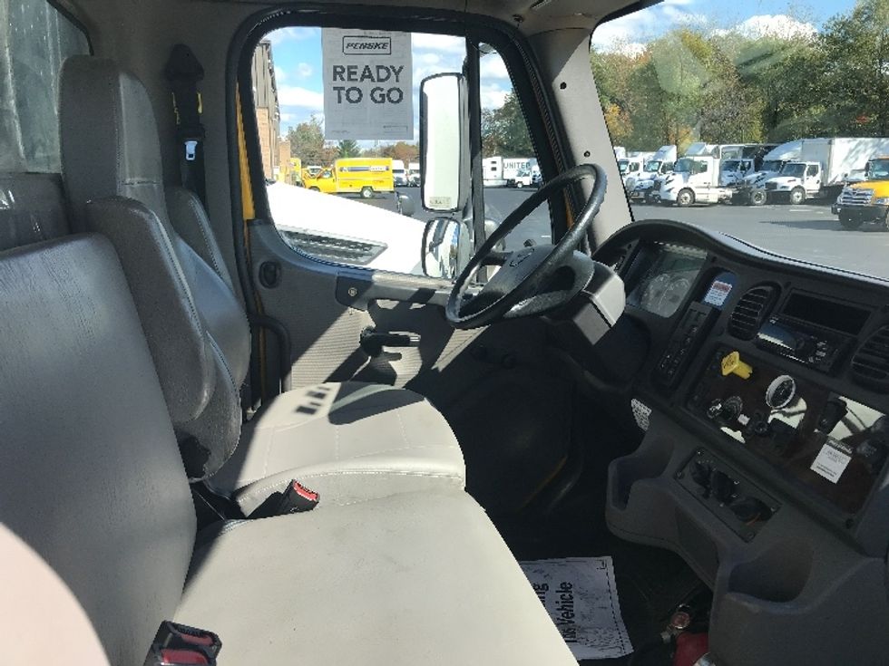 Flatbed Truck-Light and Medium Duty Trucks-Freightliner-2020-M2-Pennsauken-NJ-153,526\n\t\tmiles-$ 42,500 - Image 16