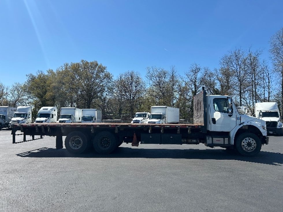 Flatbed Truck-Light and Medium Duty Trucks-Freightliner-2020-M2-Pennsauken-NJ-191,217\n\t\tmiles-$ 65,750 - Image 11