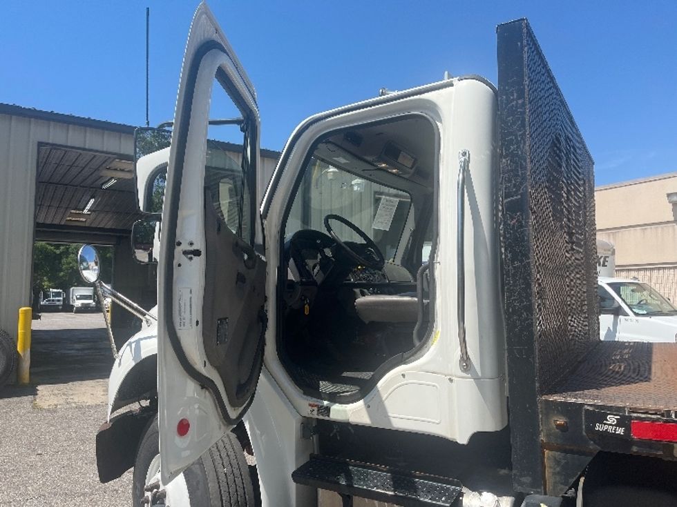 Flatbed Truck-Light and Medium Duty Trucks-Freightliner-2020-M2-Pensacola-FL-216,051\n\t\tmiles-$ 60,750 - Image 16