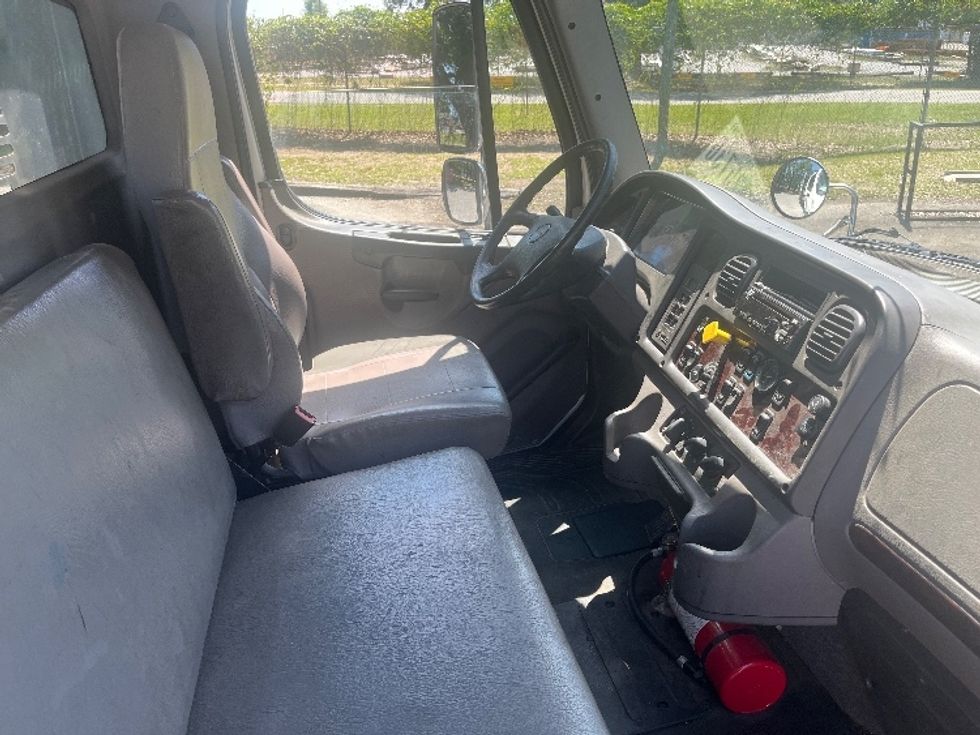 Flatbed Truck-Light and Medium Duty Trucks-Freightliner-2020-M2-Pensacola-FL-216,051\n\t\tmiles-$ 60,750 - Image 22