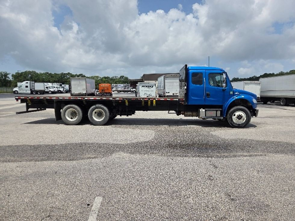 Flatbed Truck-Light and Medium Duty Trucks-Freightliner-2020-M2-Pensacola-FL-75,378\n\t\tmiles-$ 77,000 - Image 15