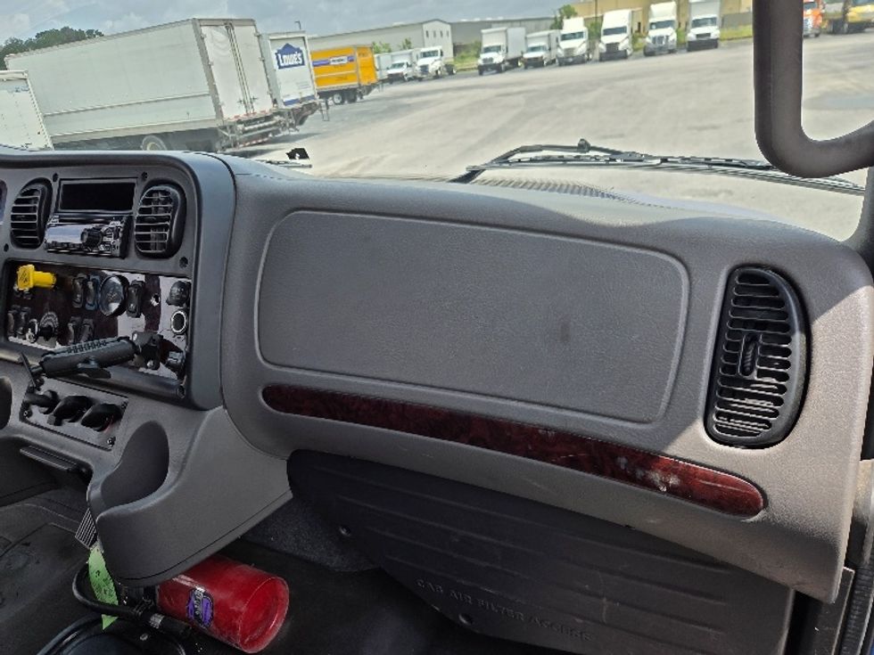 Flatbed Truck-Light and Medium Duty Trucks-Freightliner-2020-M2-Pensacola-FL-75,378\n\t\tmiles-$ 77,000 - Image 21