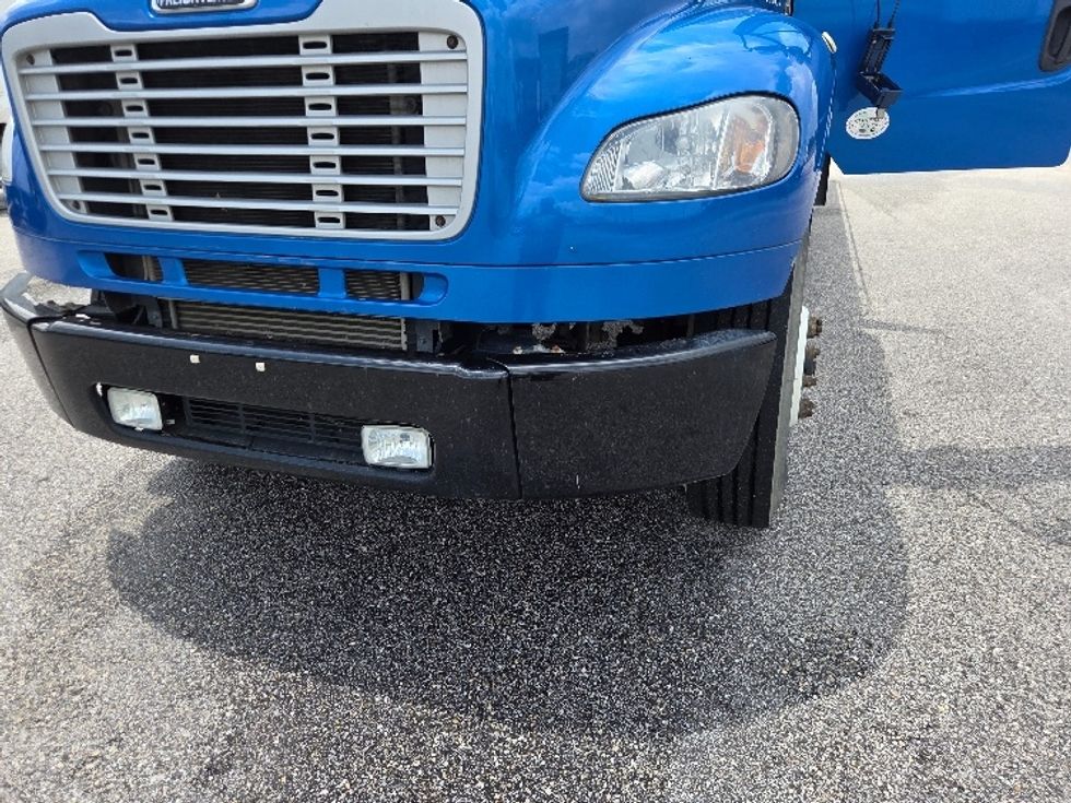 Flatbed Truck-Light and Medium Duty Trucks-Freightliner-2020-M2-Pensacola-FL-75,378\n\t\tmiles-$ 77,000 - Image 25