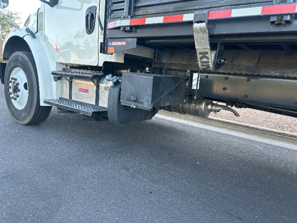 Flatbed Truck-Light and Medium Duty Trucks-Freightliner-2020-M2-Phoenix-AZ-107,000\n\t\tmiles-$ 64,250 - Image 5