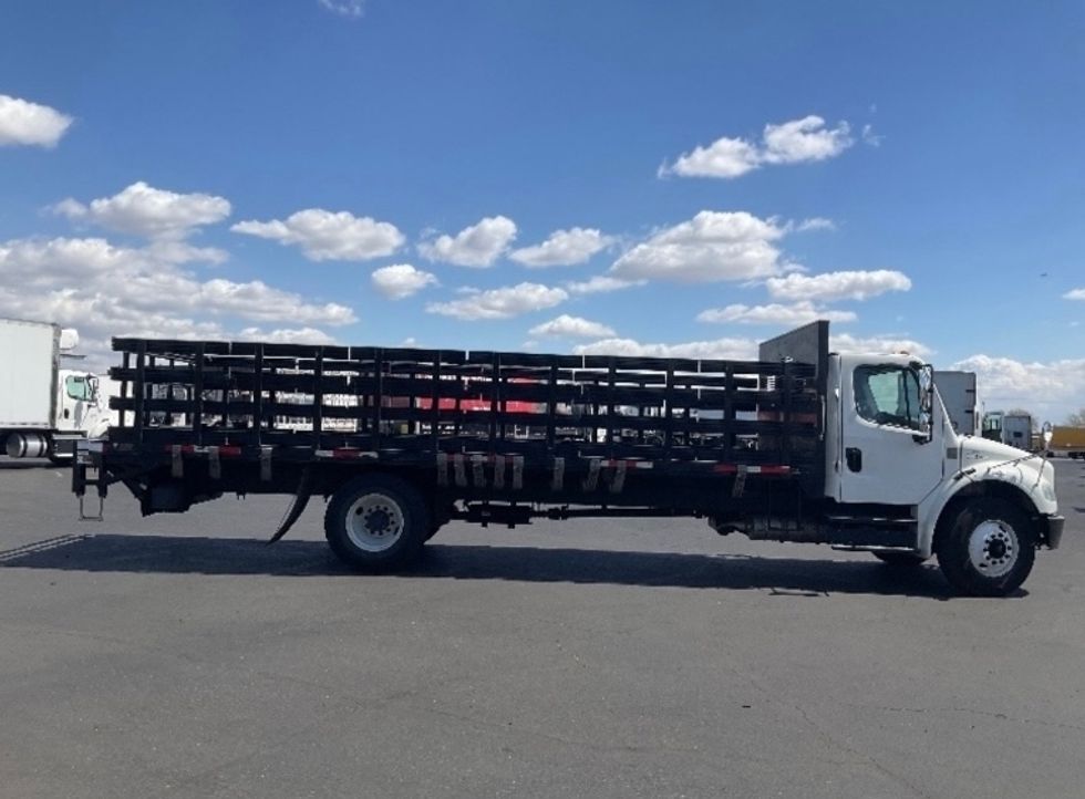 Flatbed Truck-Light and Medium Duty Trucks-Freightliner-2020-M2-Phoenix-AZ-147,803\n\t\tmiles-$ 51,250 - Image 15