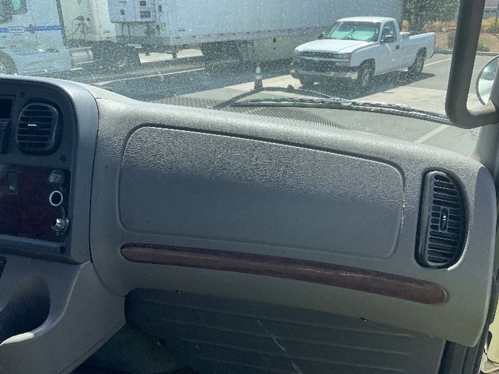 Flatbed Truck-Light and Medium Duty Trucks-Freightliner-2020-M2-Phoenix-AZ-147,803\n\t\tmiles-$ 51,250 - Image 21