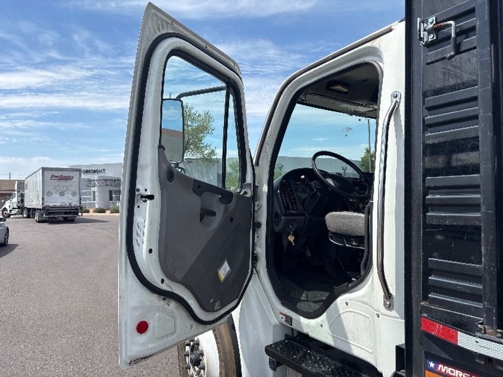 Flatbed Truck-Light and Medium Duty Trucks-Freightliner-2020-M2-Phoenix-AZ-164,347\n\t\tmiles-$ 55,500 - Image 16