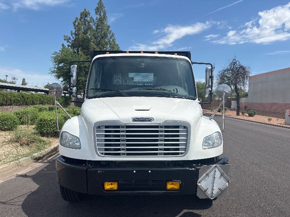 Flatbed Truck-Light and Medium Duty Trucks-Freightliner-2020-M2-Phoenix-AZ-164,347\n\t\tmiles-$ 55,500 - Image 2