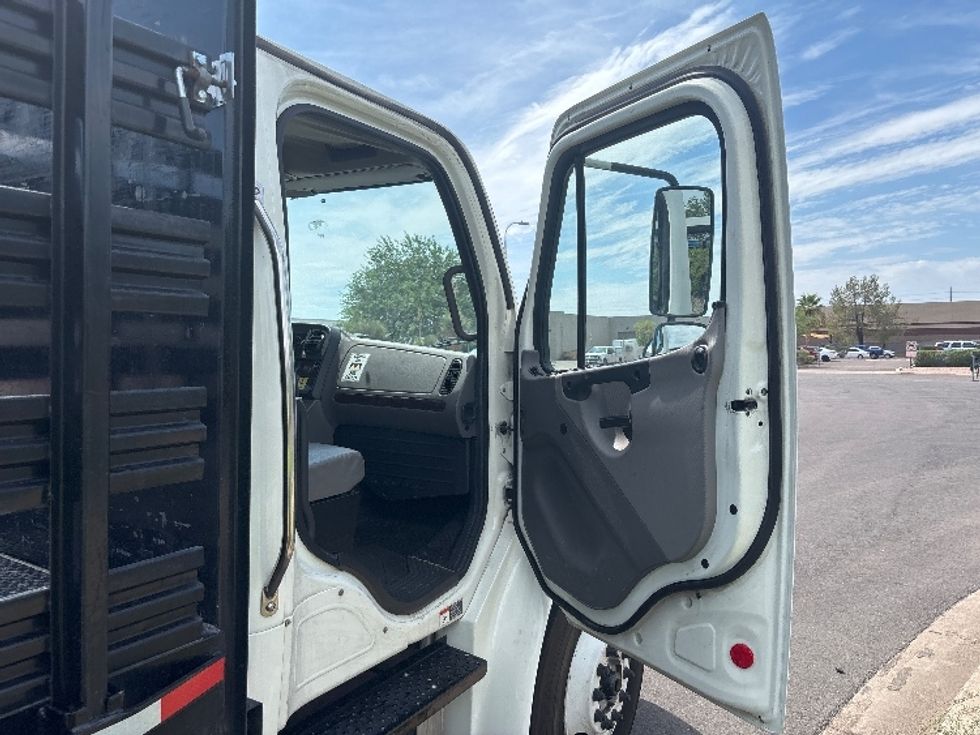 Flatbed Truck-Light and Medium Duty Trucks-Freightliner-2020-M2-Phoenix-AZ-164,347\n\t\tmiles-$ 55,500 - Image 20