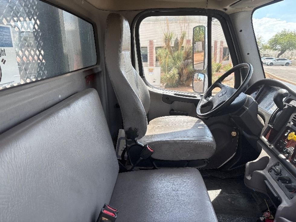 Flatbed Truck-Light and Medium Duty Trucks-Freightliner-2020-M2-Phoenix-AZ-164,347\n\t\tmiles-$ 55,500 - Image 22
