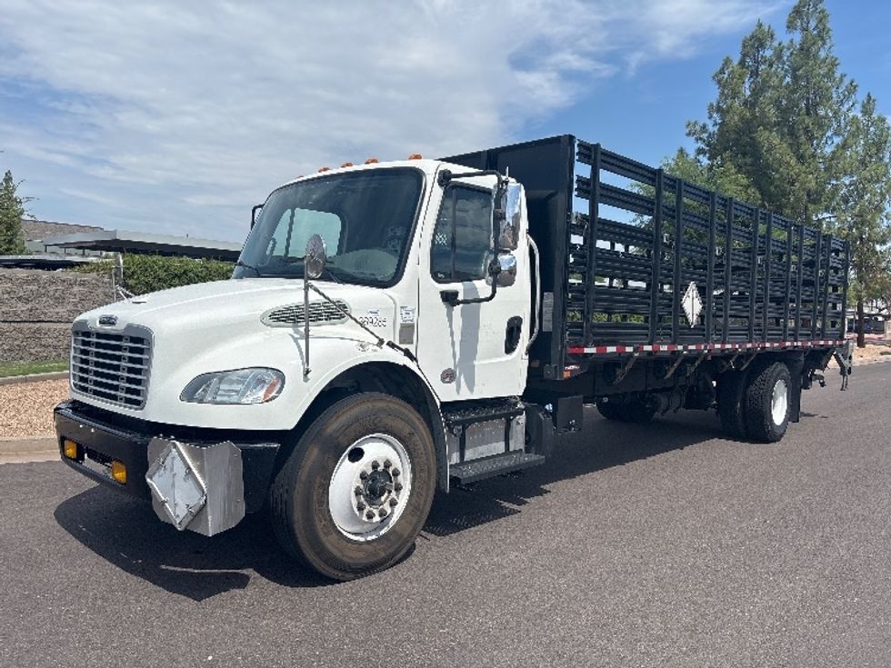 Flatbed Truck-Light and Medium Duty Trucks-Freightliner-2020-M2-Phoenix-AZ-164,347\n\t\tmiles-$ 55,500 - Image 3