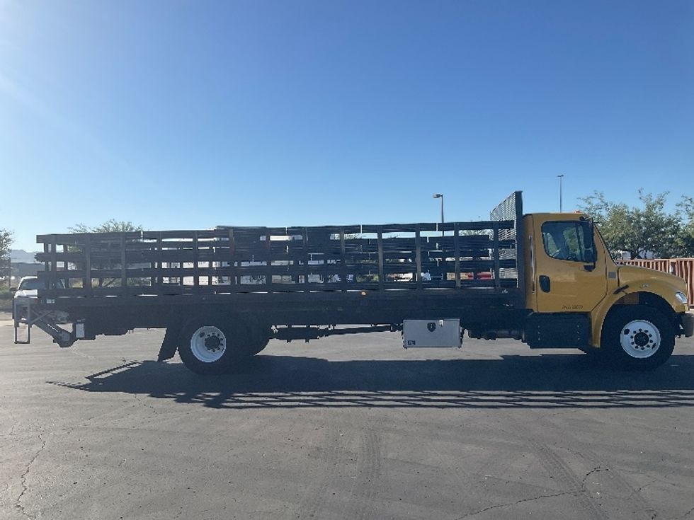 Flatbed Truck-Light and Medium Duty Trucks-Freightliner-2020-M2-Phoenix-AZ-70,312\n\t\tmiles-$ 58,250 - Image 15
