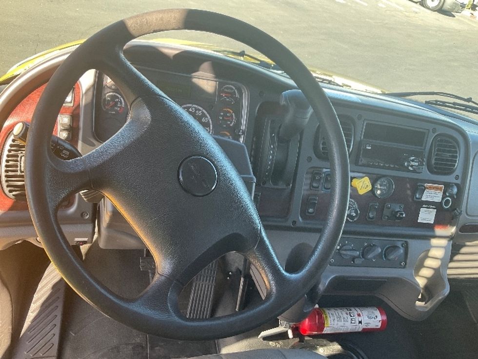 Flatbed Truck-Light and Medium Duty Trucks-Freightliner-2020-M2-Phoenix-AZ-70,312\n\t\tmiles-$ 58,250 - Image 18