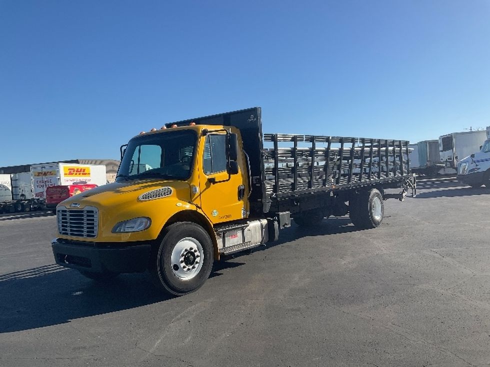 Flatbed Truck-Light and Medium Duty Trucks-Freightliner-2020-M2-Phoenix-AZ-70,312\n\t\tmiles-$ 58,250 - Image 3