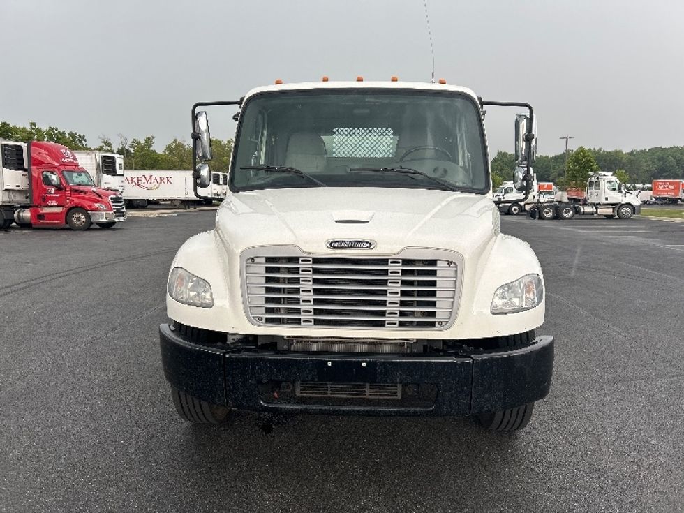 Flatbed Truck-Light and Medium Duty Trucks-Freightliner-2020-M2-Piqua-OH-107,417\n\t\tmiles-$ 56,750 - Image 2