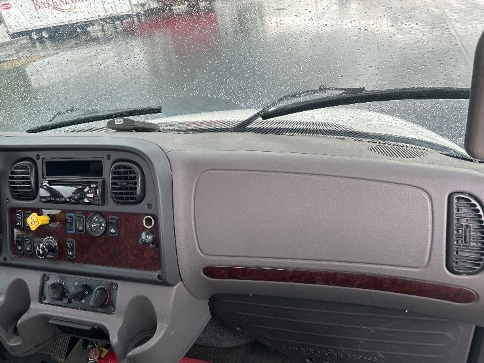 Flatbed Truck-Light and Medium Duty Trucks-Freightliner-2020-M2-Piqua-OH-107,417\n\t\tmiles-$ 56,750 - Image 20