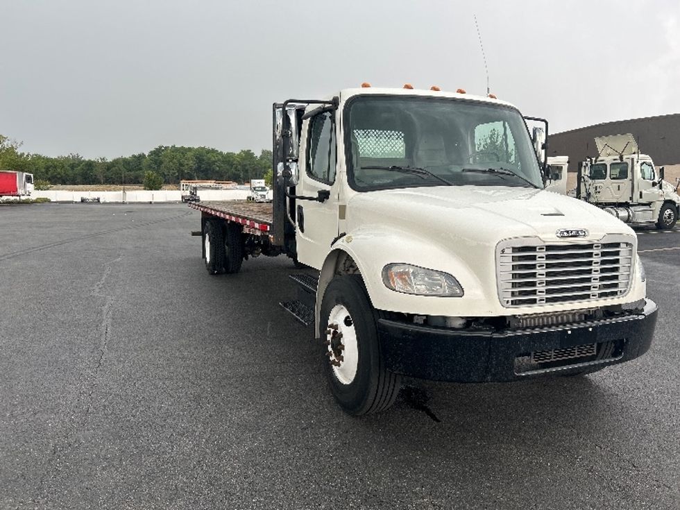 Flatbed Truck-Light and Medium Duty Trucks-Freightliner-2020-M2-Piqua-OH-107,417\n\t\tmiles-$ 56,750 - Image 3