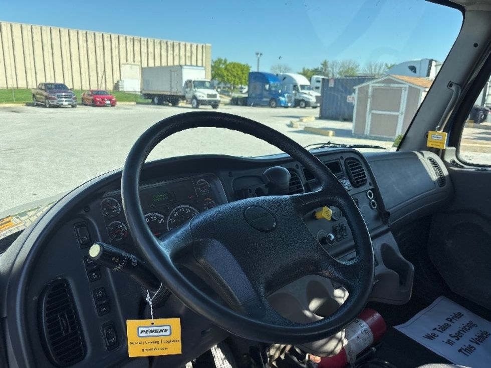 Flatbed Truck-Light and Medium Duty Trucks-Freightliner-2020-M2-Poplar Bluff-MO-336,453\n\t\tmiles-$ 22,500 - Image 12
