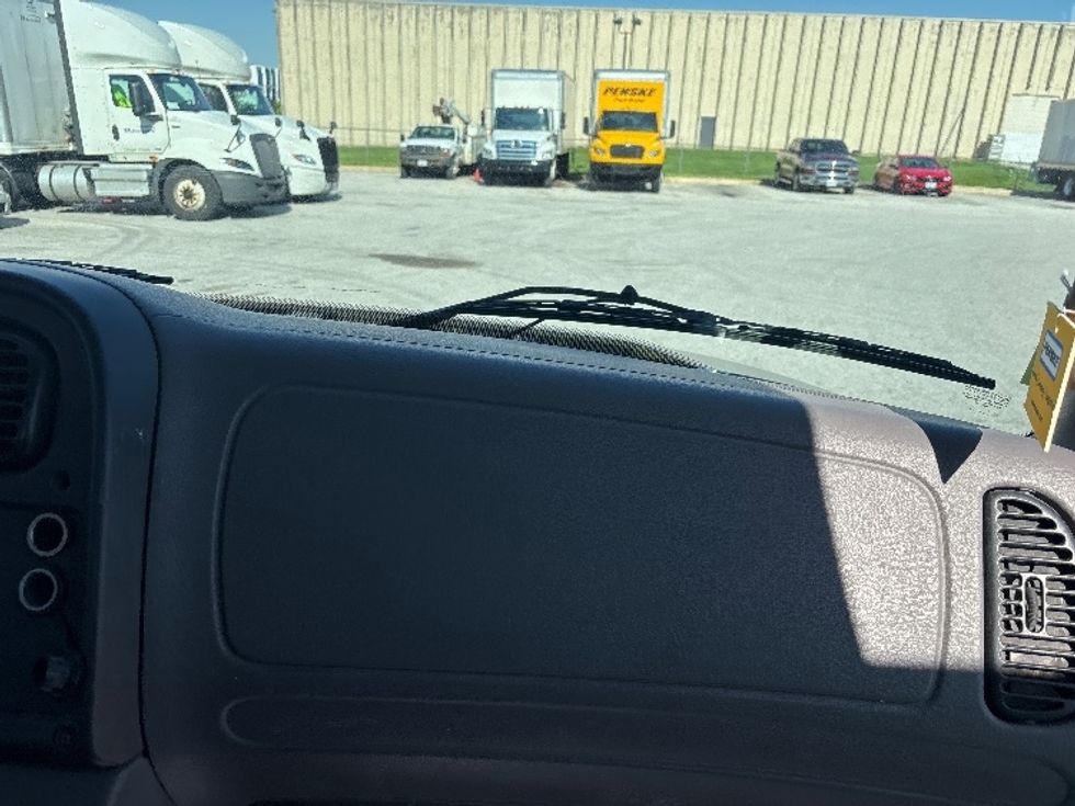 Flatbed Truck-Light and Medium Duty Trucks-Freightliner-2020-M2-Poplar Bluff-MO-336,453\n\t\tmiles-$ 22,500 - Image 18