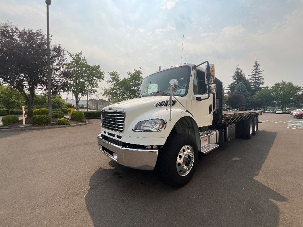 Flatbed Truck-Light and Medium Duty Trucks-Freightliner-2020-M2-Portland-OR-154,872\n\t\tmiles-$ 70,500 - Image 3
