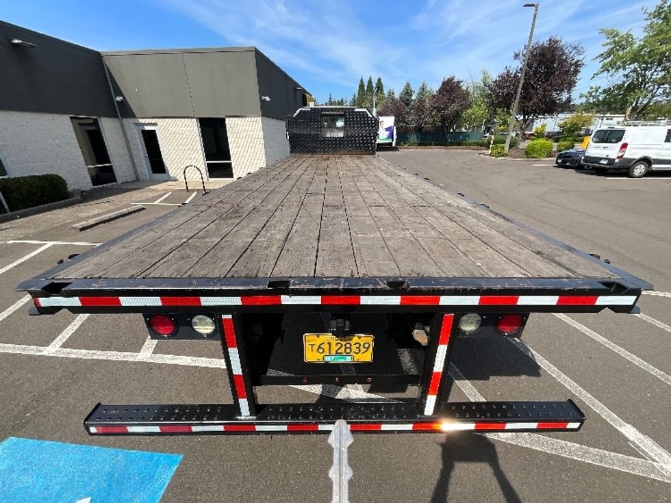 Flatbed Truck-Light and Medium Duty Trucks-Freightliner-2020-M2-Portland-OR-169,057\n\t\tmiles-$ 44,500 - Image 8