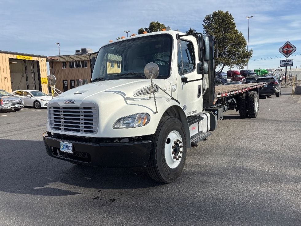 Flatbed Truck-Light and Medium Duty Trucks-Freightliner-2020-M2-Portland-OR-189,027\n\t\tmiles-$ 41,500 - Image 3