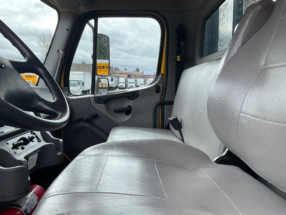 Flatbed Truck-Light and Medium Duty Trucks-Freightliner-2020-M2-Portland-OR-42,020\n\t\tmiles-$ 64,250 - Image 19