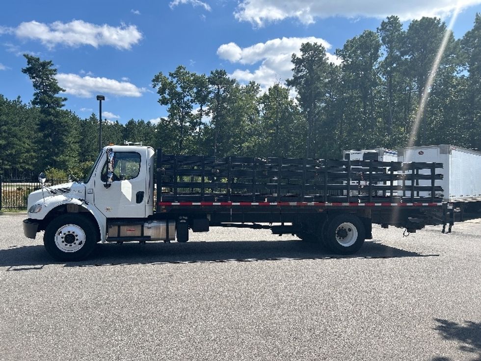 Flatbed Truck-Light and Medium Duty Trucks-Freightliner-2020-M2-Prince George-VA-163,450\n\t\tmiles-$ 56,500 - Image 4