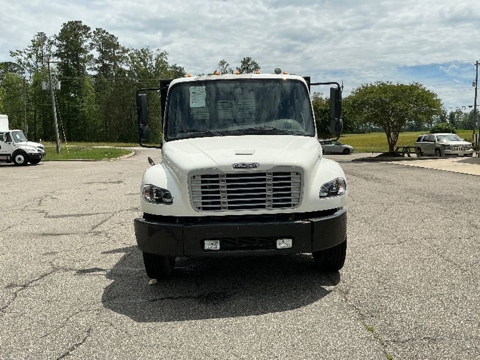 Flatbed Truck-Light and Medium Duty Trucks-Freightliner-2020-M2-Prince George-VA-177,953\n\t\tmiles-$ 43,500 - Image 2
