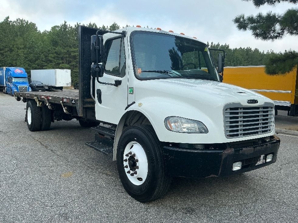 Flatbed Truck-Light and Medium Duty Trucks-Freightliner-2020-M2-Prince George-VA-188,890\n\t\tmiles-$ 40,000 - Image 1